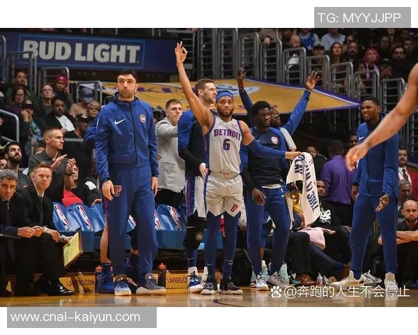 勇士与热火激战正酣2月28日NBA精彩对决不容错过 勇士与热火激战正酣2月28日NBA精彩对决不容错过