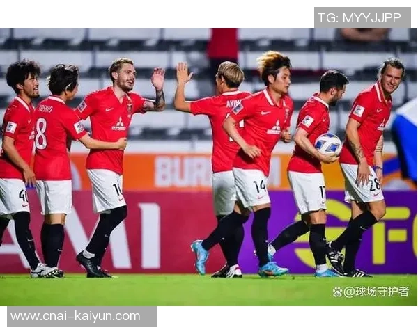 大阪钢巴与长崎的精彩对决比分揭晓，赛场瞬间引发热烈讨论